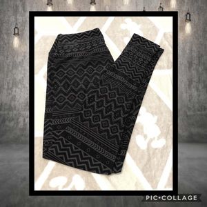 ❤️ 5/$20 Lularoe leggings - OS (one size)